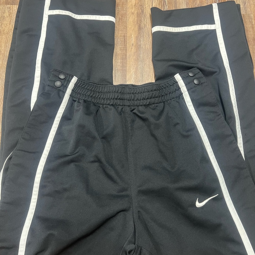 Nike black and white track snap off pants - Picture 3 of 6